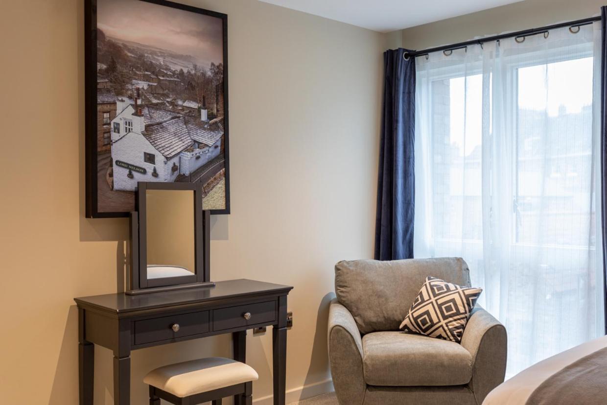 Luxury 2 Bedroom Apartment With Free Parking In The Heart Of Йорк Экстерьер фото